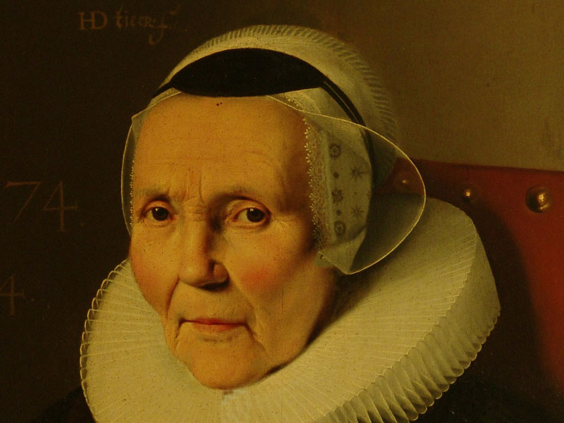 Voor de restauratie, 17de eeuws portret van olieverf op paneel met oppervlaktevuil en vergeelde vernis.